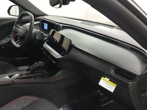 New 2026 Dodge Charger R/T AWD/4WD image 28