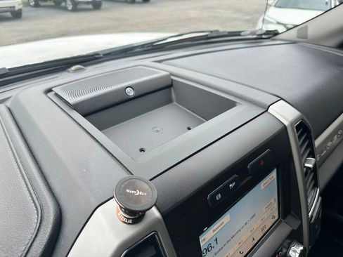 Used 2019 Ford F250 Lariat w/ Lariat Ultimate Package image 66