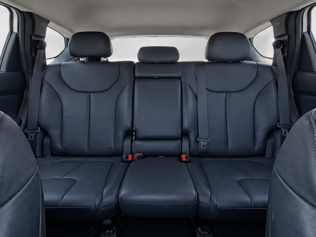 Used 2019 Hyundai Santa Fe SEL w/ Cargo Package FWD image 35