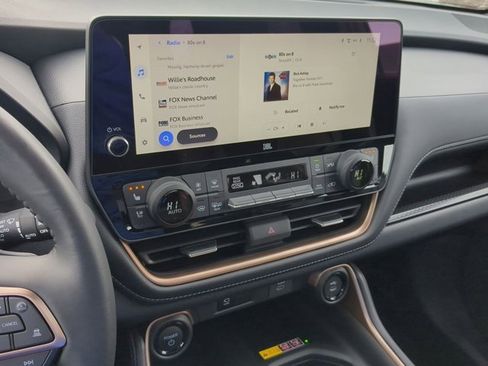 Certified 2025 Toyota Grand Highlander AWD Hybrid image 12