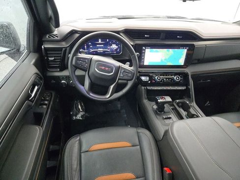 Used 2025 GMC Sierra 1500 AT4 w/ AT4 Premium Package image 19