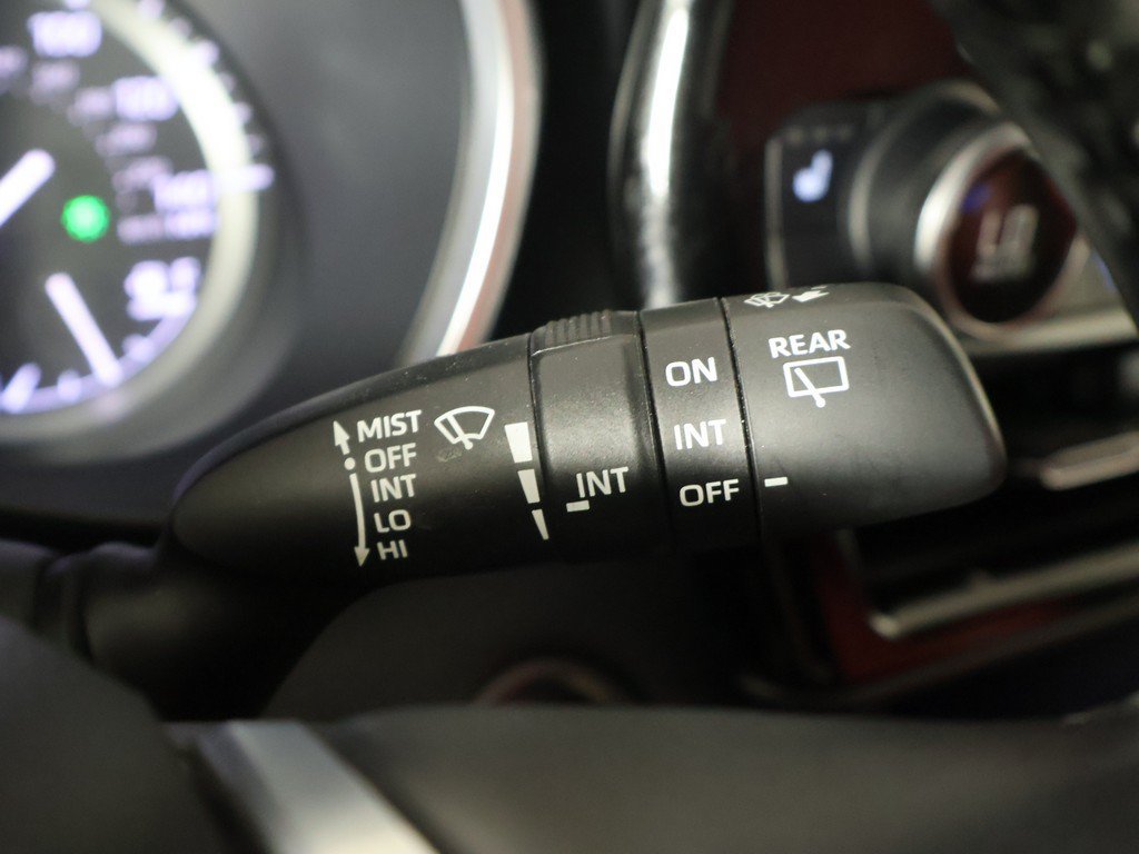 Used 2021 Toyota Highlander XSE AWD/4WD image 43