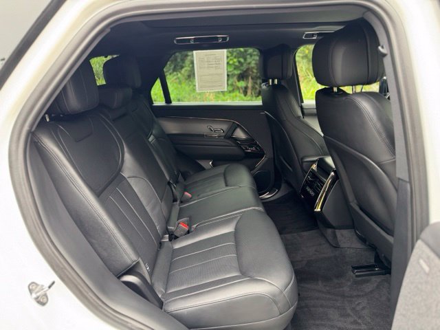 Used 2025 Land Rover Range Rover Sport Dynamic SE AWD/4WD image 17