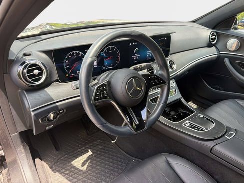 Used 2023 Mercedes-Benz E 350 Sedan image 17