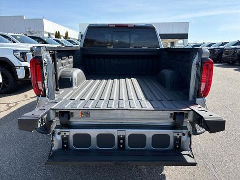 Certified 2025 GMC Sierra 1500 SLT w/ SLT Premium Plus Package image 22