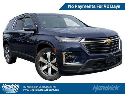 Certified 2023 Chevrolet Traverse LT w/ LT Premium Package image 1