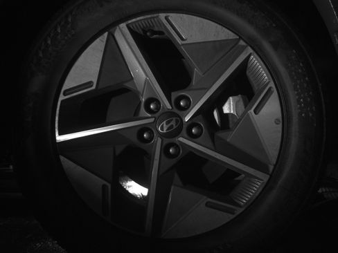 Used 2025 Hyundai Tucson SEL image 13