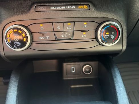 Used 2020 Ford Escape S FWD image 33