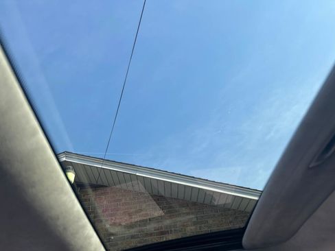 Used 2014 Hyundai Equus Signature image 16