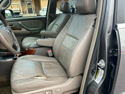 Used 2005 Toyota Tundra Limited w/ All Weather Guard Pkg image 72