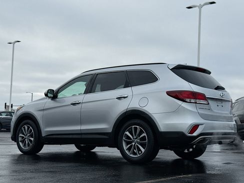 Used 2017 Hyundai Santa Fe SE image 14