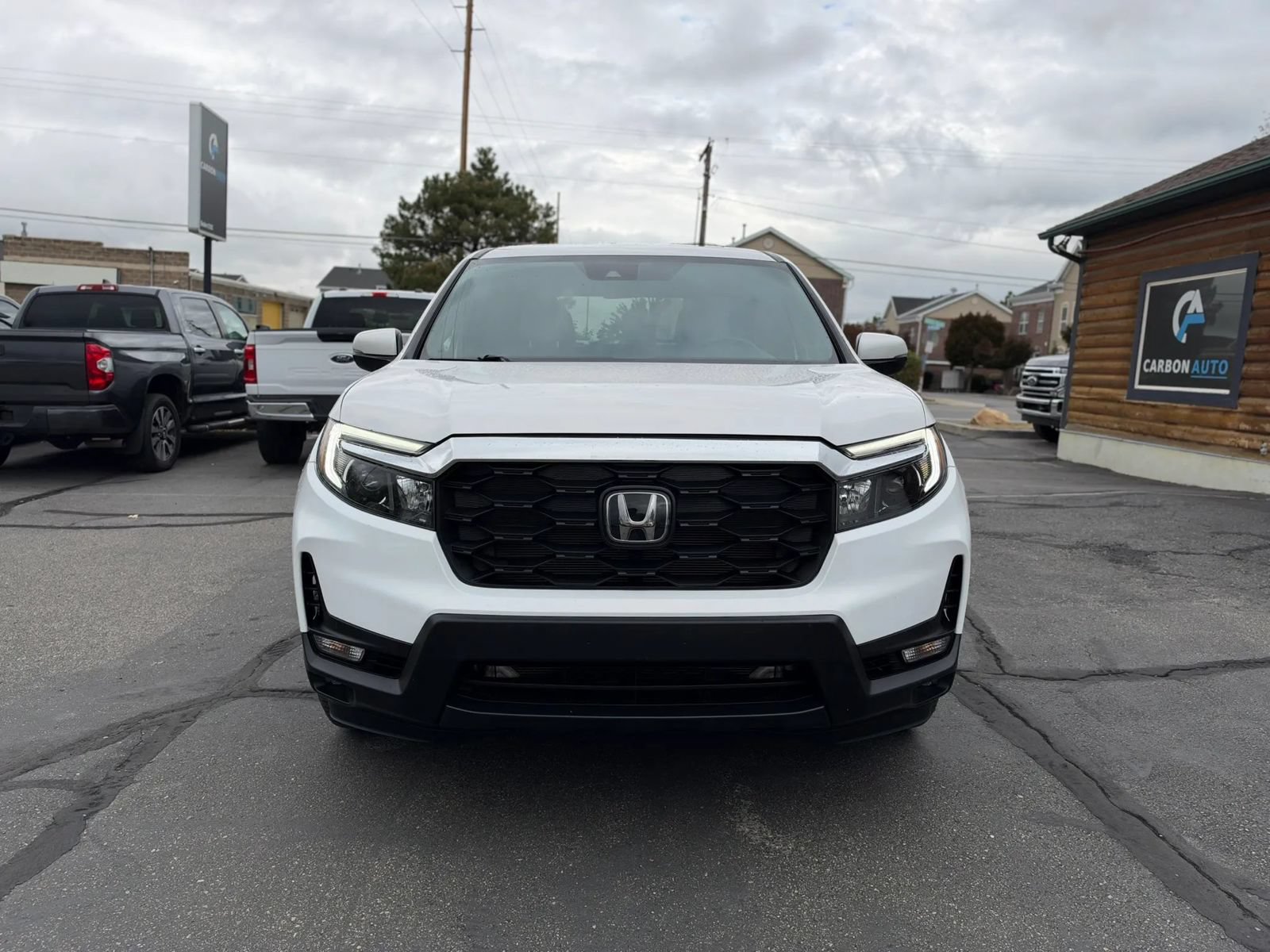 Used 2023 Honda Passport EX-L image 2