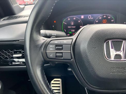 Used 2025 Honda Accord Sport image 24