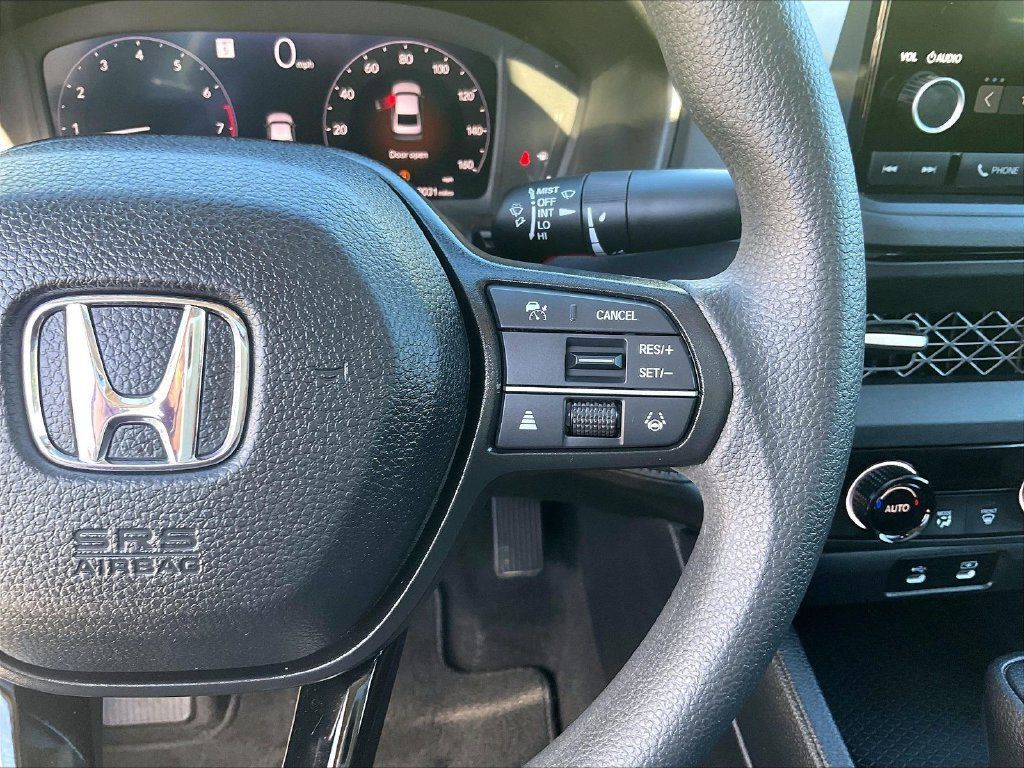 Used 2025 Honda Accord SE image 24