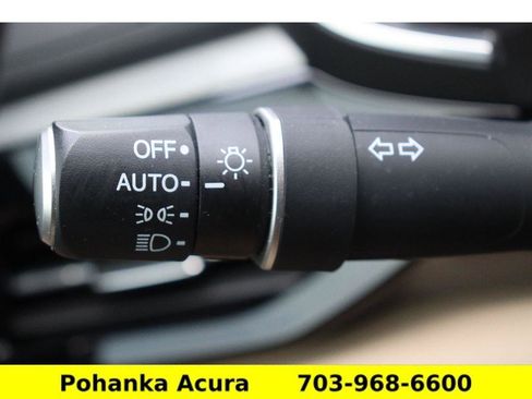 Certified 2023 Acura MDX SH-AWD w/ Technology Package image 10