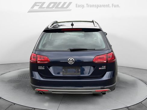 Used 2017 Volkswagen Golf Alltrack AWD/4WD image 6