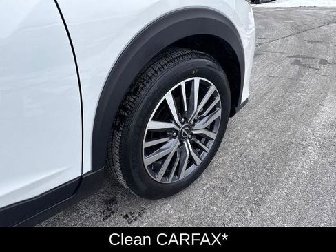 Certified 2024 Nissan Kicks SV image 11