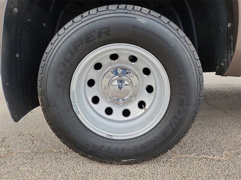 Used 2017 RAM 3500 Laramie Longhorn image 11