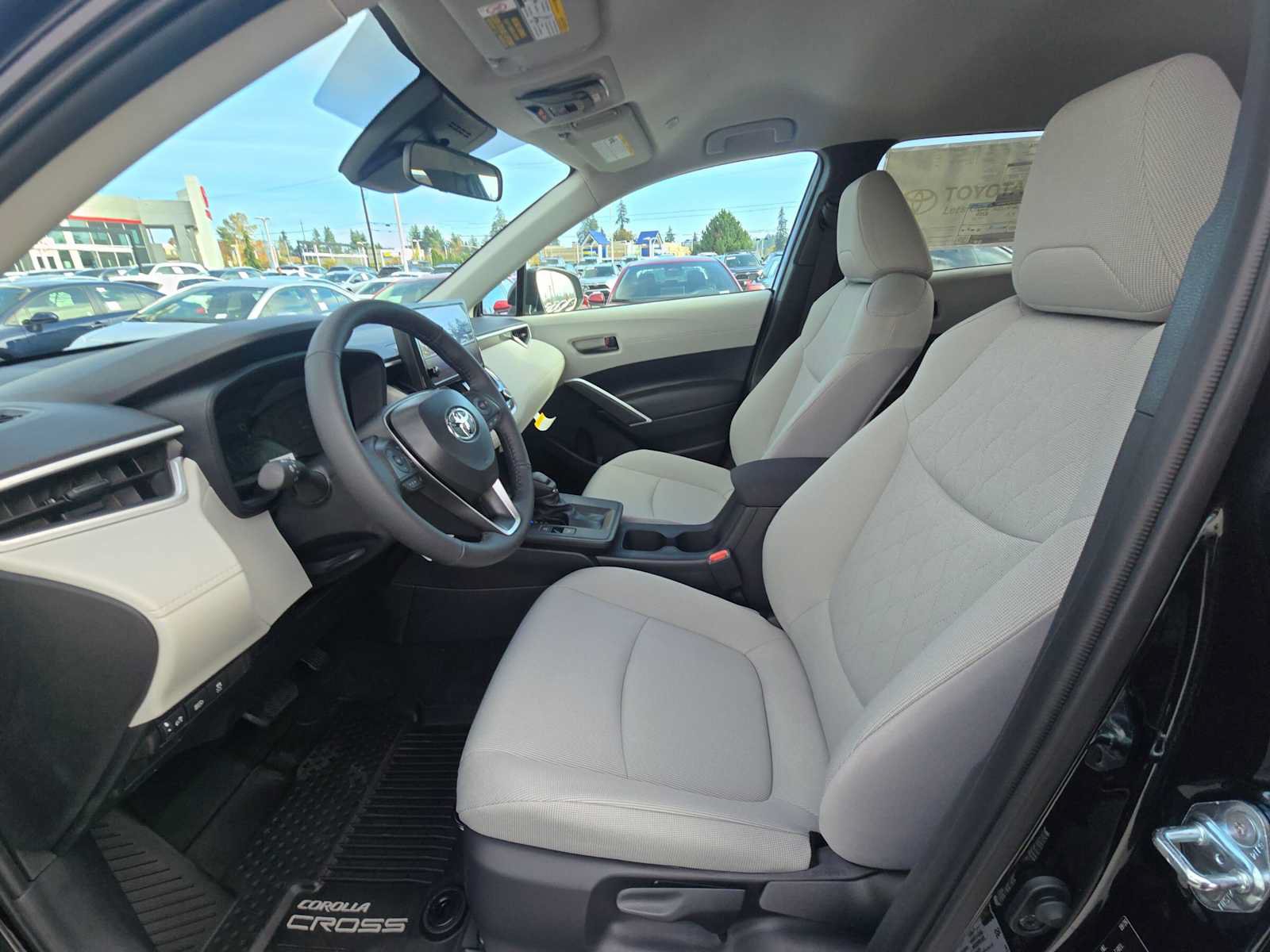 New 2026 Toyota Corolla Cross LE w/ Cold Weather Package AWD/4WD image 21