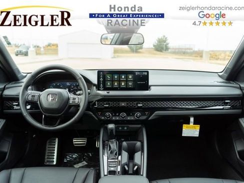 Used 2025 Honda Accord Sport image 12