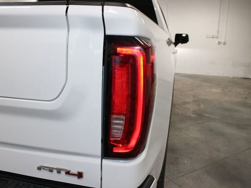 Used 2022 GMC Sierra 1500 AT4 w/ AT4 Premium Package image 28