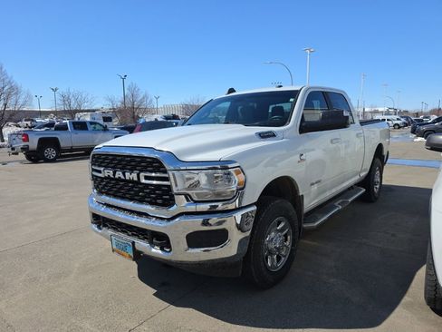Used 2022 RAM 2500 Big Horn image 3