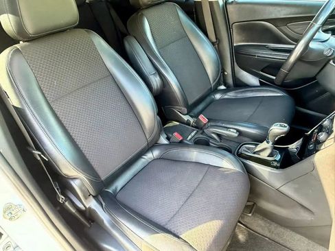 Used 2019 Buick Encore Preferred AWD/4WD image 15