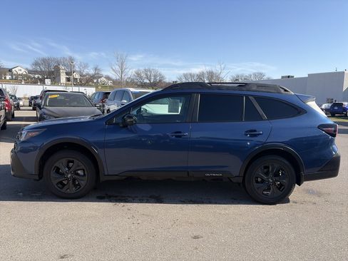 Used 2021 Subaru Outback Onyx Edition XT w/ Popular Package #2 image 8