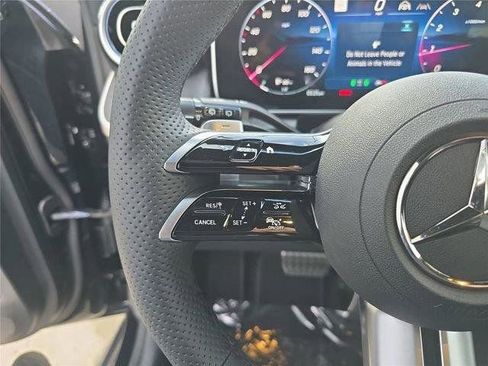 Certified 2026 Mercedes-Benz GLC 300 4MATIC image 36