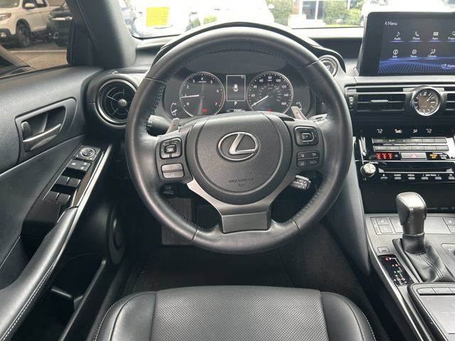 Used 2023 Lexus IS 300 w/ Comfort Package RWD image 14