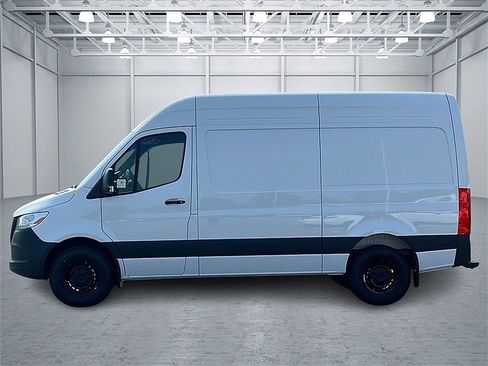 New 2025 Mercedes-Benz Sprinter 2500 image 2