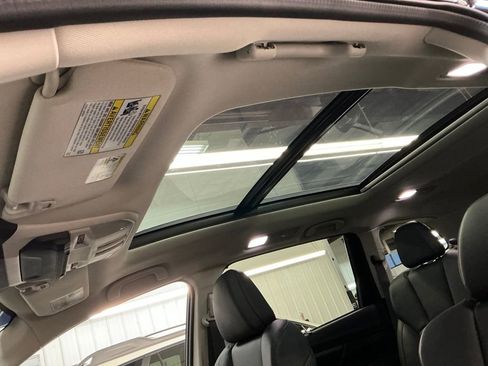 Certified 2025 Subaru Ascent Bronze Edition image 28