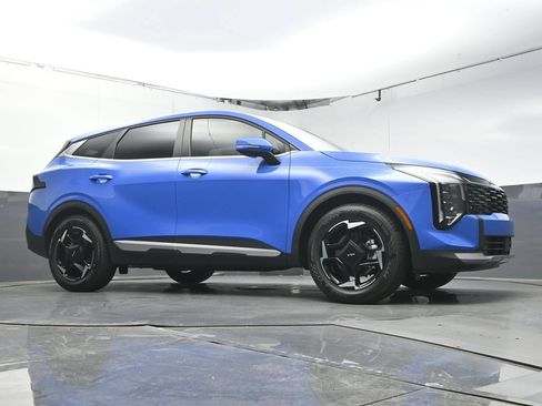 Used 2026 Kia Sportage EX FWD image 36