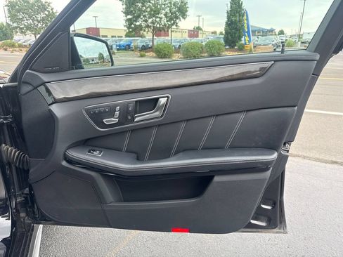 Used 2015 Mercedes-Benz E 63 AMG S-Model image 28