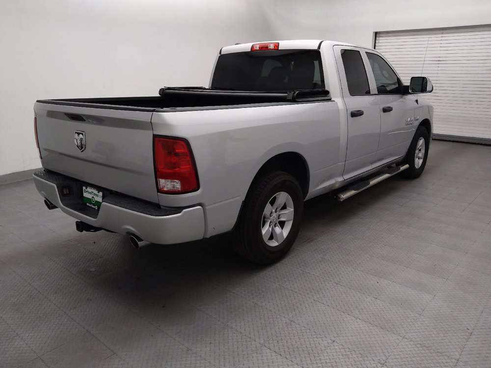Used 2017 RAM 1500 Express RWD image 9