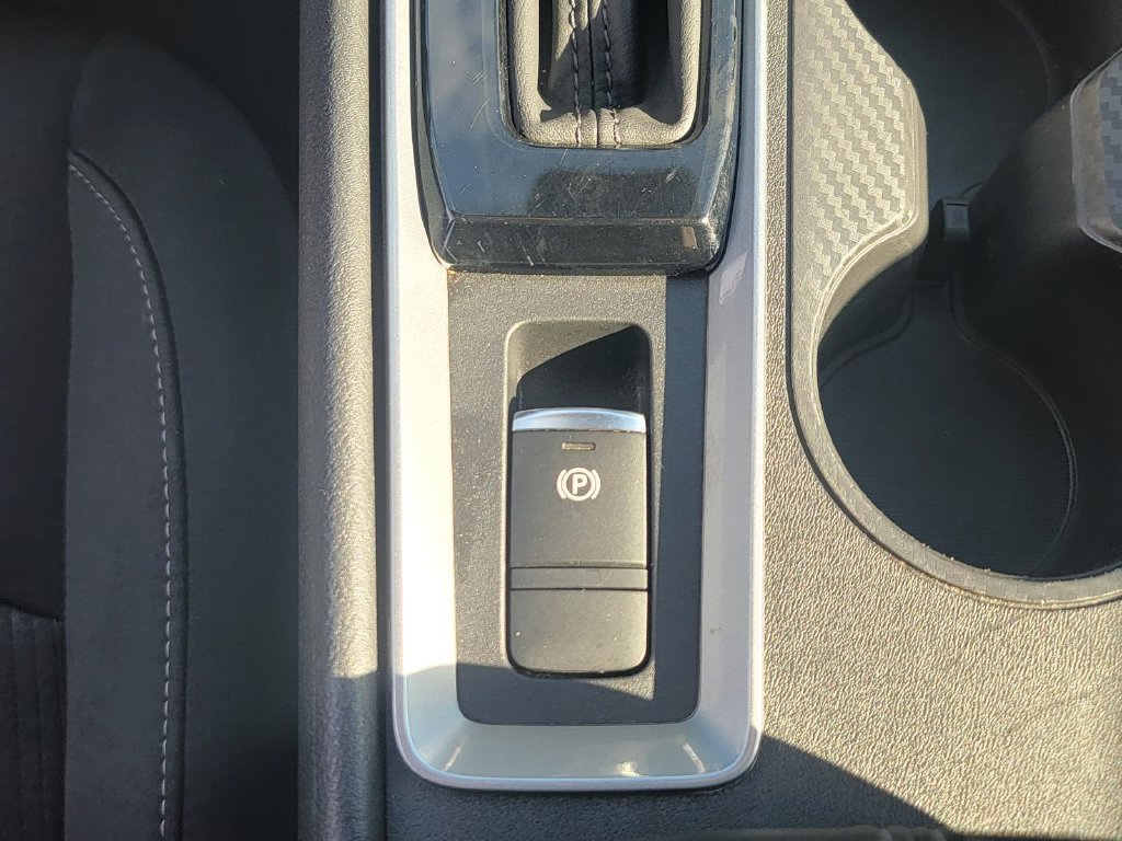 Used 2025 Nissan Altima 2.5 SV AWD/4WD image 30