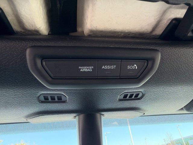 Used 2019 Jeep Wrangler Unlimited Sahara w/ Uconnect 4C Nav & Sound Group AWD/4WD image 26