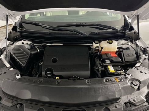 Certified 2024 Buick Enclave Essence w/ Experience Buick Package AWD/4WD image 26