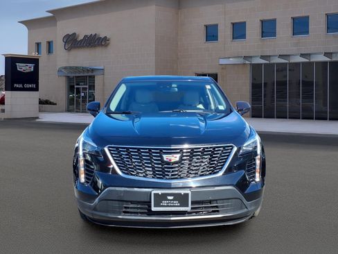 Certified 2023 Cadillac XT4 Luxury w/ Cold Weather Package AWD/4WD image 2
