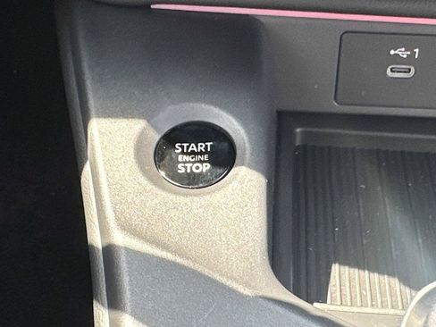 New 2026 Nissan Sentra SV w/ SV Convenience Package FWD image 36