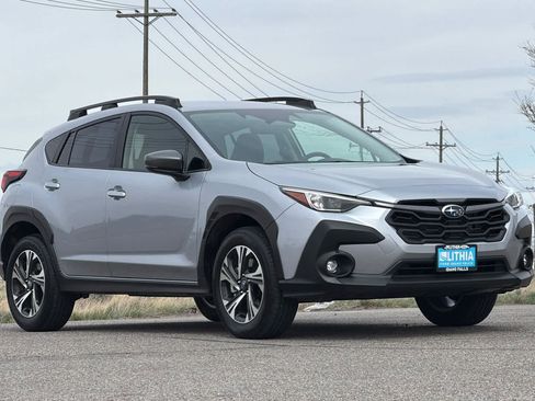 Used 2025 Subaru Crosstrek 2.0i Premium w/ Crosstrek Mirror Package image 9