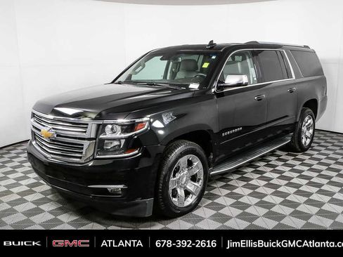 Used 2017 Chevrolet Suburban Premier image 27