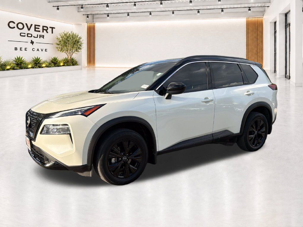 Used 2023 Nissan Rogue SV w/ SV Premium B Package AWD/4WD image 3