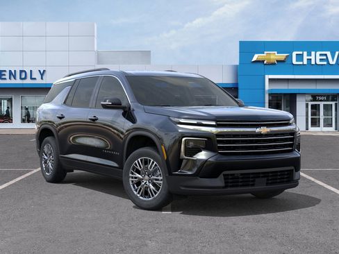 New 2026 Chevrolet Traverse LT image 17