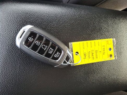 Used 2021 Hyundai Elantra SEL w/ Convenience Package image 25