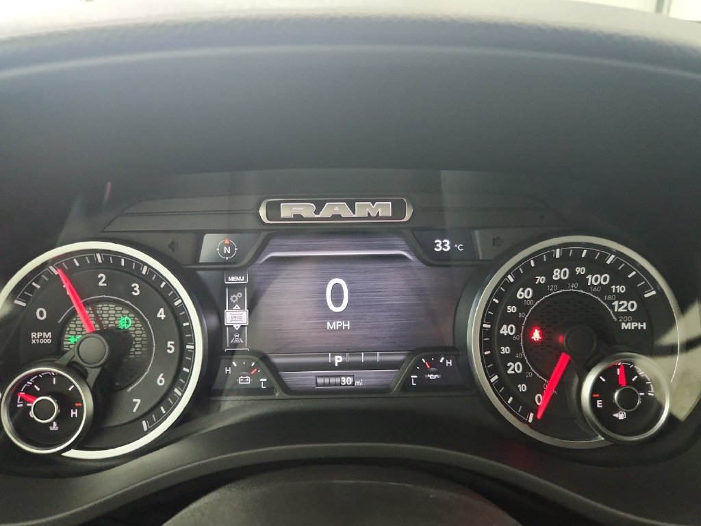 New 2026 RAM 1500 Express AWD/4WD image 23