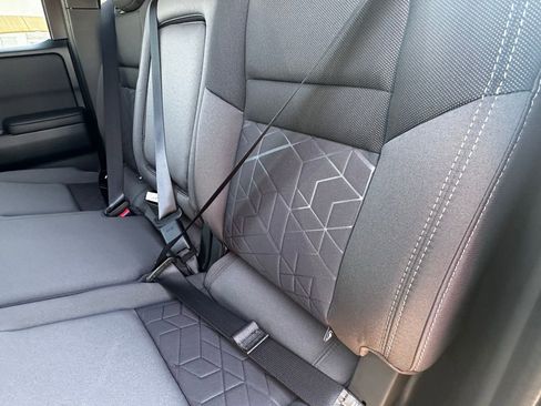 New 2026 Nissan Frontier SV AWD/4WD image 21