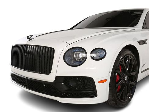 Used 2023 Bentley Flying Spur W12 AWD/4WD image 9