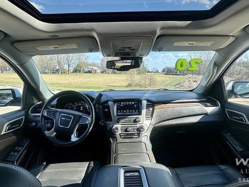 Used 2020 GMC Yukon Denali w/ Open Road Package image 23