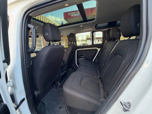 Used 2020 Land Rover Defender 110 AWD/4WD image 20